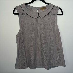 Princess Vera Wang size extra large made in China gray lace blouse